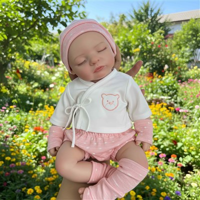 בובת Reborn נדירה עם אביזרים